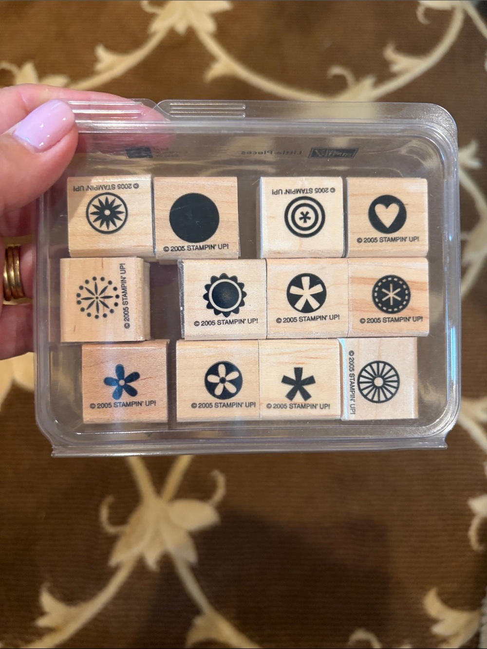 Stampin' Up! Wood Mount Mini Flower Stamp Set - Black on Natural Wood